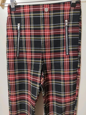 ZARA tartan leggings pants XS like new, red and black