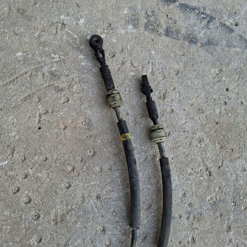 Fiat Grande Punto Evo gearshift lever with cables from diesel 5-speed gearbox
