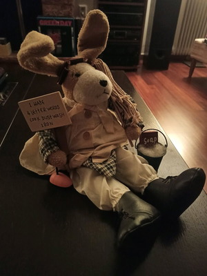 Decorative rabbit like new
