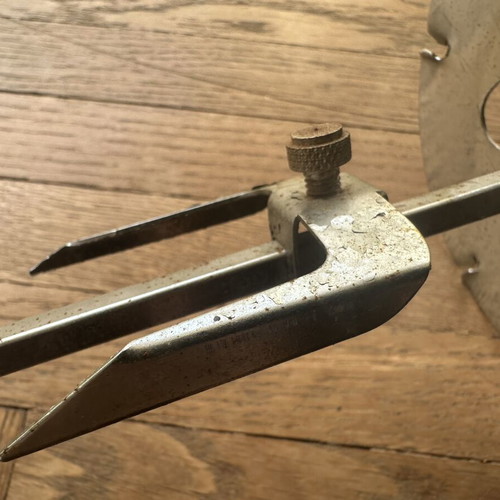 Small rotisserie spit used with corrosion, 45 cm