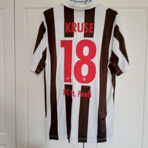 St. Pauli 2011/12 home shirt like new, authentic with Max Kruse