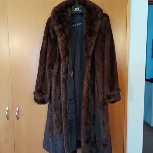 Brown Long Mink Fur Tzelalis Like New