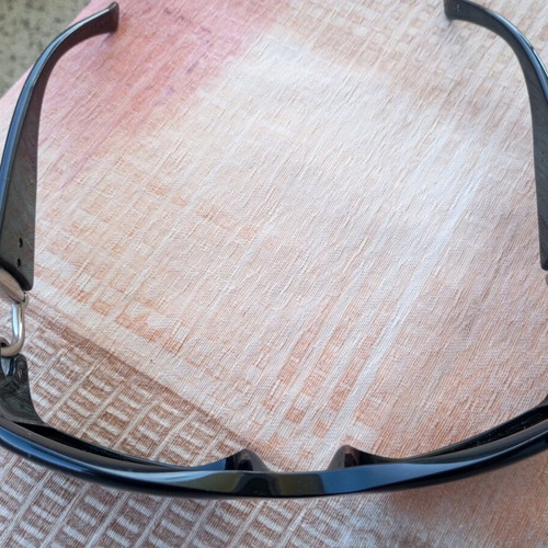 Gucci vintage ρετρό unisex γυαλιά ηλίου σαν καινούργια, μαύρα