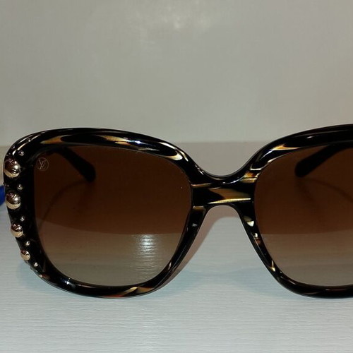 Louis Vuitton women's sunglasses tortoiseshell z1127w 53-19-145 used