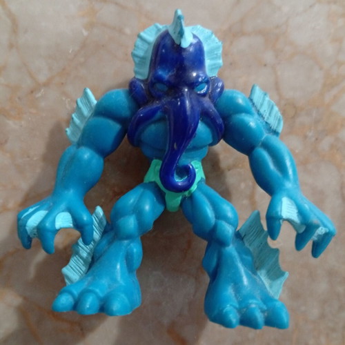 Giochi Preziosi vintage Poivrons figure, Lord of the Sea Gormiti