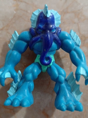 Giochi Preziosi vintage Poivrons figure, Lord of the Sea Gormiti