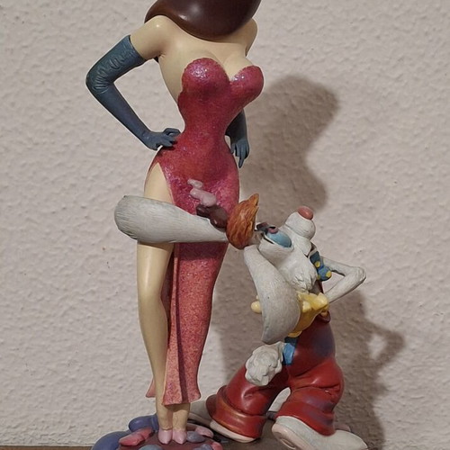 The Art of Disney Jessica & Roger Rabbit figure and jewelry box like new