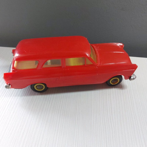 Ford Trunus Station Wagon wind-up toy car Elvip Toys new