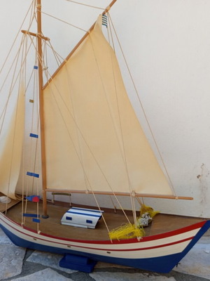 Large sailing ship miniature used, wood and paper