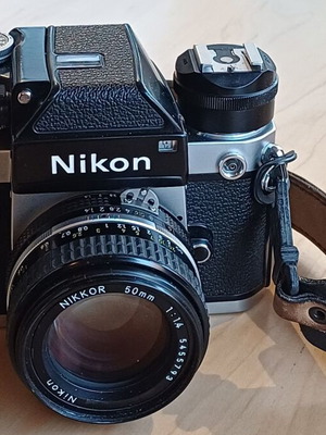 NIKON F2 Photomic με φακό Nikkor 50mm f1:1,4 σαν καινούργιο με προσαρμογέα AS1