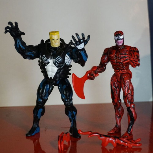 Spiderman TAS (1996) Venom and Carnage figures like new