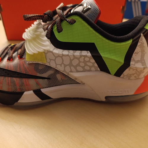 Nike KD 7 "What The" basketball shoes like new, multicolor, size 42