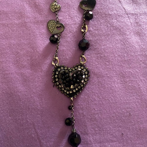 Vintage Statement Necklace with Black Heart, Zirconia & Romantic Gothic Details used