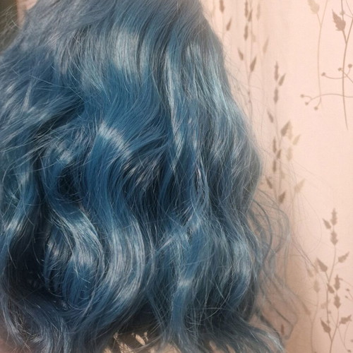 Dark Blue Wavy Wig new made of high-quality synthetic fibers
