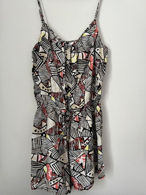 Playsuit H&M like new, colorful geometric print, size S
