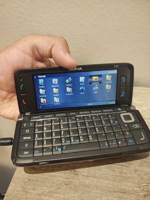Nokia E90 phone