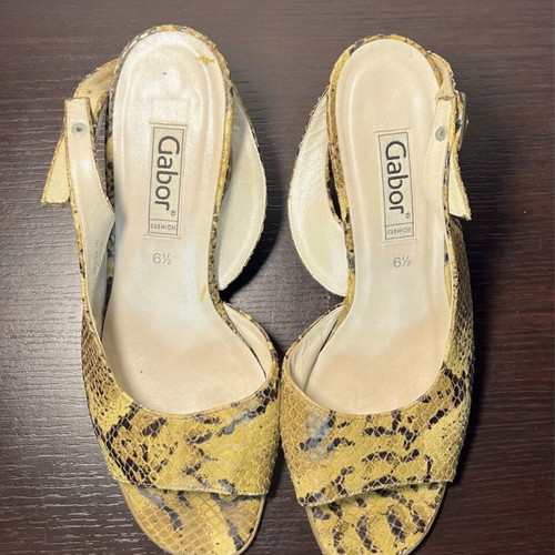 Gabor Fashion slingback heels yellow snakeskin print open toe block heel EU39