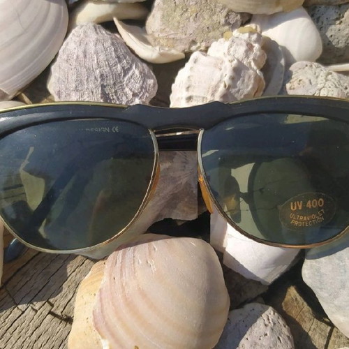 Vintage 90s Sunglasses new, UV 400 protection, Italy design