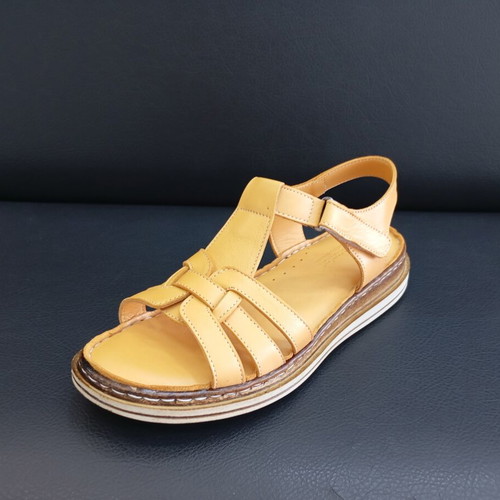 Leather platform sandals new, yellow, anatomical sole