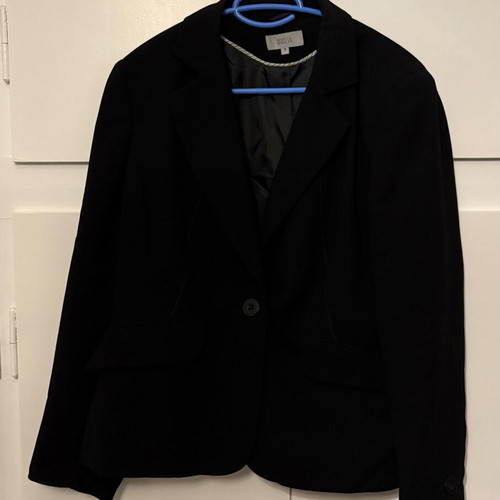 Marks & Spencer jacket size 18 UK black like new