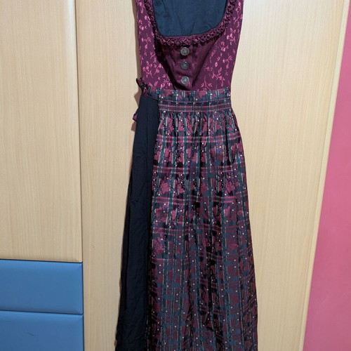 Dress used with black skirt and bodice, apron included as gift
