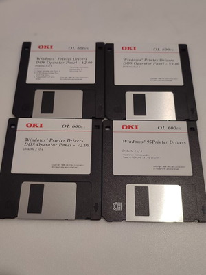 Floppy disk 3.5" καινούργιο, σετ 4 τεμαχίων, αχρησιμοποίητα