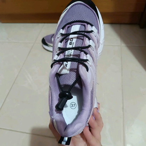 Luigi sneakers like new with adjustable laces, size 37, white and purple
