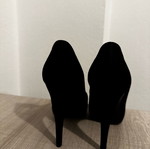 Ιταλικές γόβες Versace 19.69 suede leather σαν καινούργιες, μέγεθος 39, μαύρες