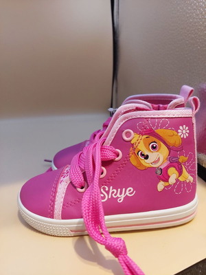 Βρεφικά παπούτσια Paw Patrol για κορίτσι καινούργια, μέγεθος 22, ροζ φουξ