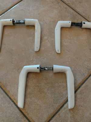 Door handles used, 3 pairs white