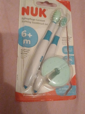 Nuk Training Toothbrush Set 6m+ new