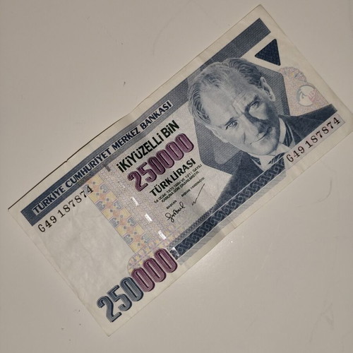 Set of 3 Used 250,000 Turkish Lira Banknotes with Atatürk