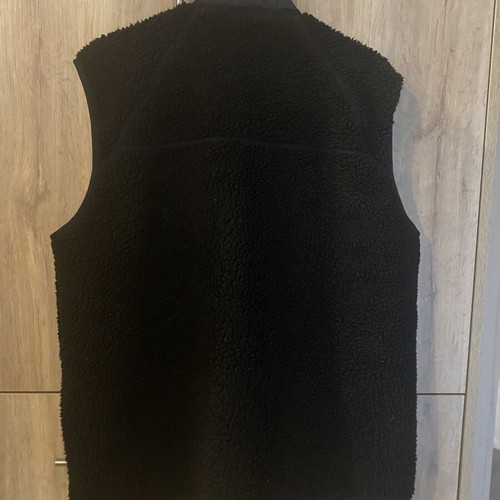 Carhartt Wip sleeveless jacket like new, black, size L