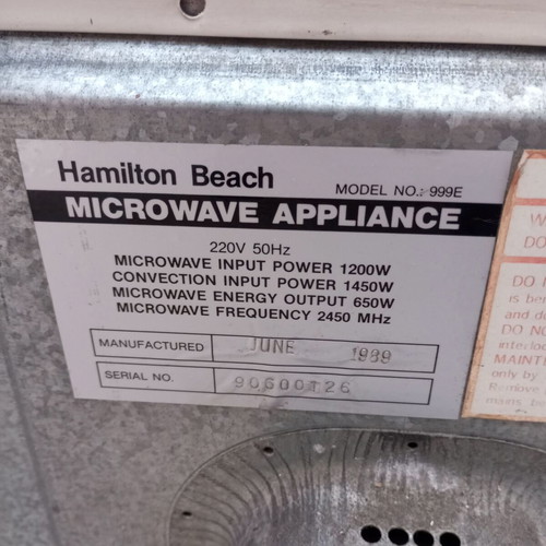 Hamilton Beach 999E microwave oven used, convection, 28L