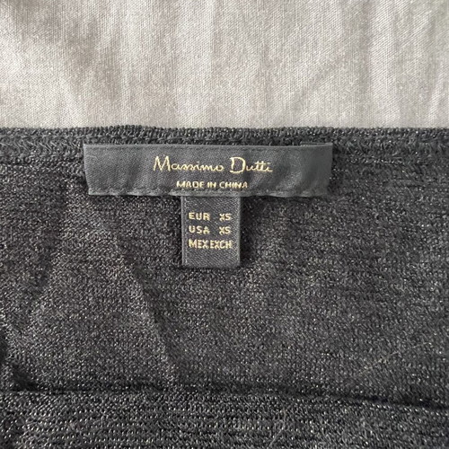 Massimo Dutti black top XS used, thin straps, lightweight fabric