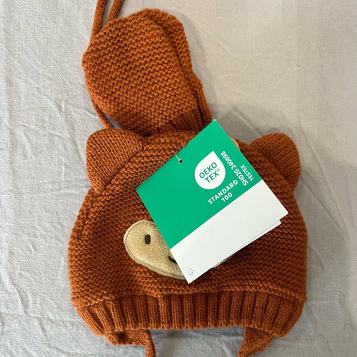 Hat and gloves set 41-43 cm 3-6 months new with tags