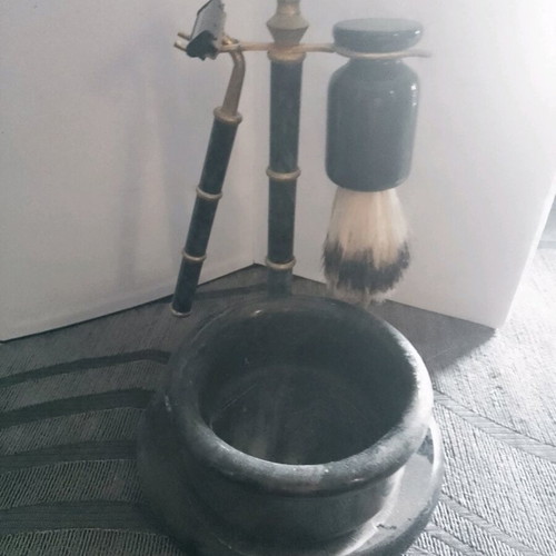 Vintage shaving set used, black granite