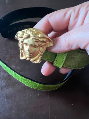 Gianni Versace vintage green belt like new with gold Medusa buckle
