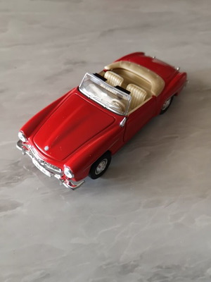 Mercedes Benz 190 SL display car Welly like new