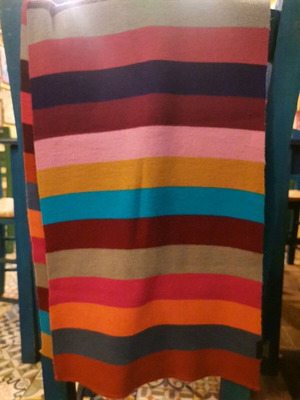Multicolored scarf like new