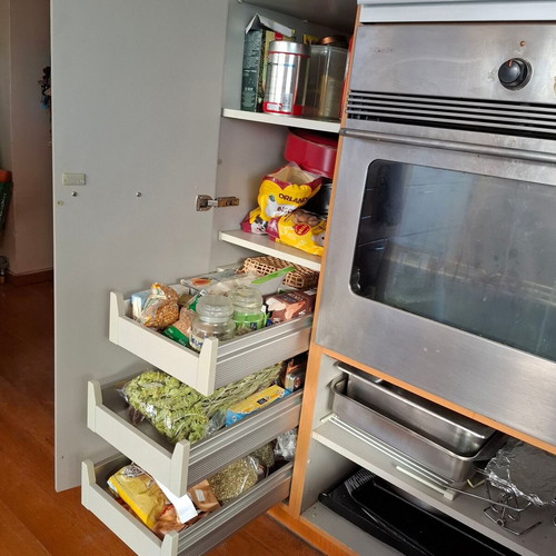 Miele kitchen cabinet set used, 5 independent storage columns