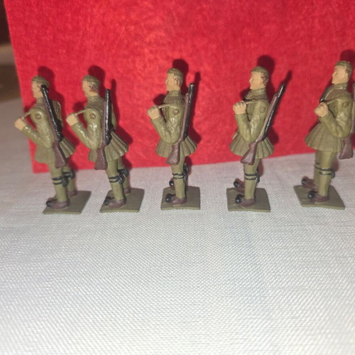 Pal Evzones 1940-41 figures used