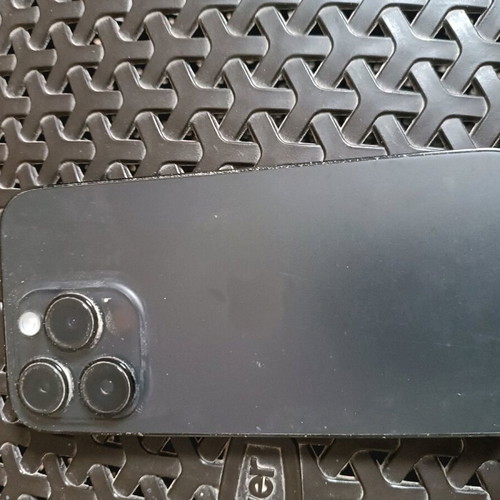 iPhone 14 Pro used, good condition