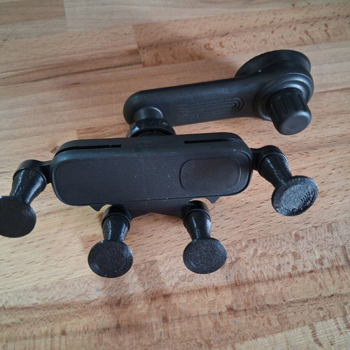 Car air vent phone holder like new with adjustable hook