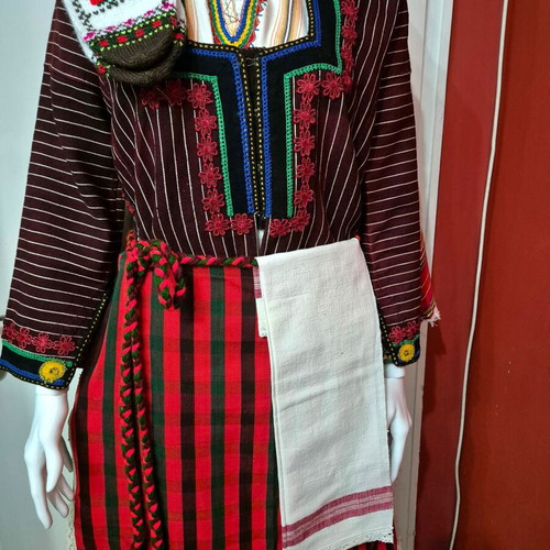 Rodopi folk costume like new with hand embroidery
