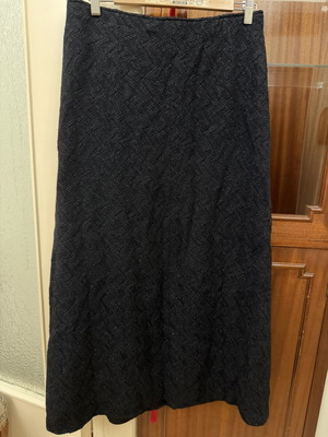 Winter skirt, black, size L 40 12
