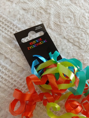 Gift packaging bows new