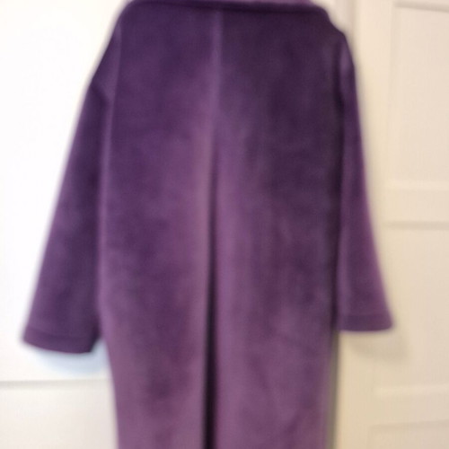 Velveteen coat like new, one size, purple