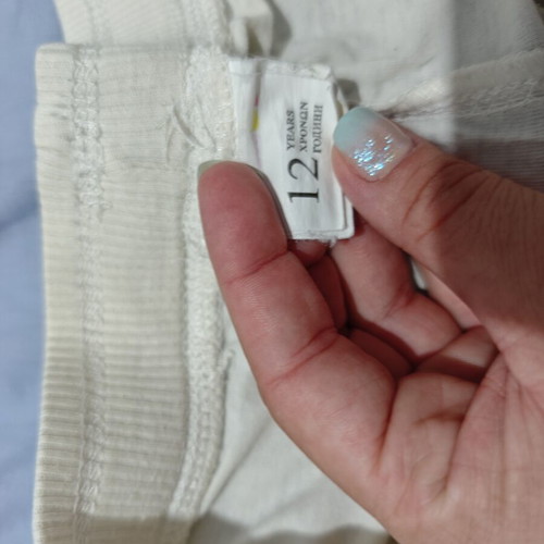 White cotton shorts for girl 12 years old used