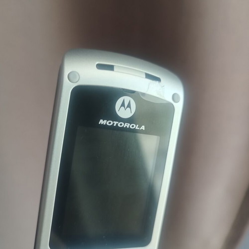 Motorola W377 mobile phone, gray